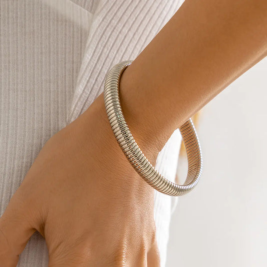 Women's Metal Double Ring Spiral Bracelet