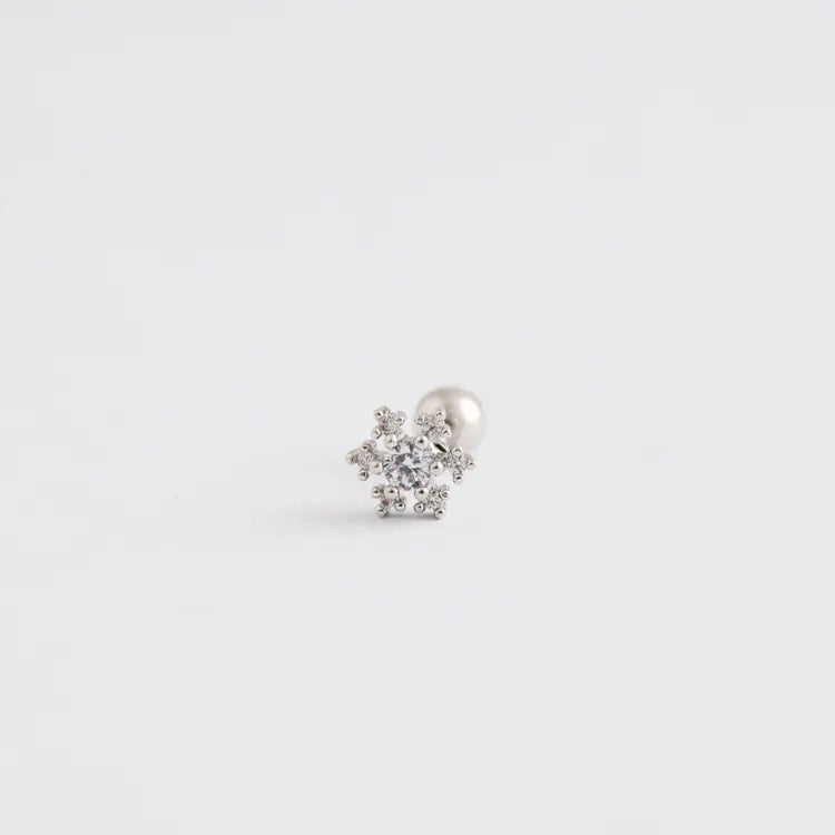 Sneeuwvlok S925 Zilveren Oorbellen met Schroefsluiting & Diamanten – Winterse Luxe