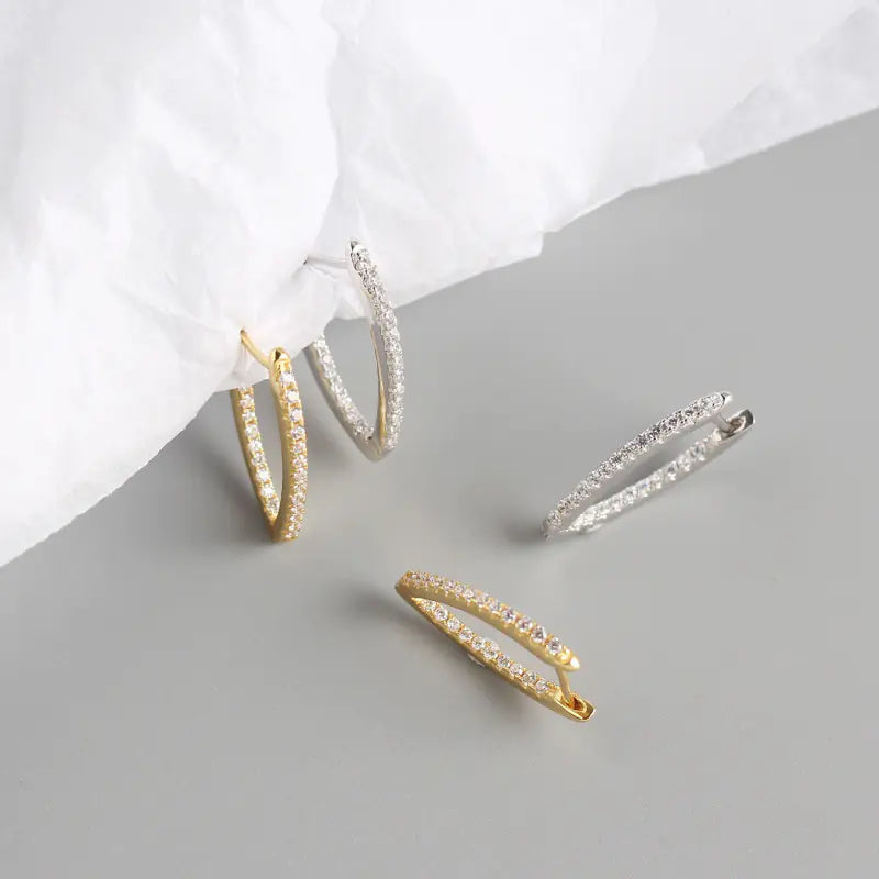 Geometrische S925 Zilveren Grote Hoepel Oorbellen met Diamanten – Statement Luxe