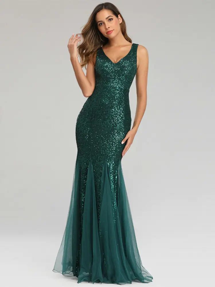 Plus Size V-Neck Mermaid Sequin Evening Dress for Women