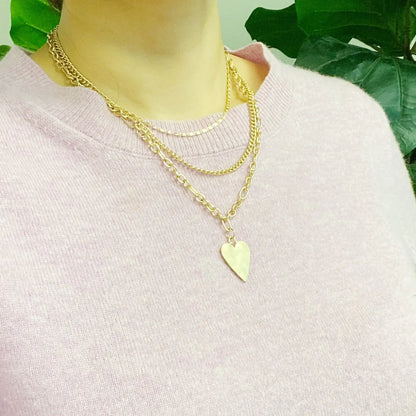 Heart Charm Layered Chain Necklace – Set van 3 Kettingen met Gehamerd Hart