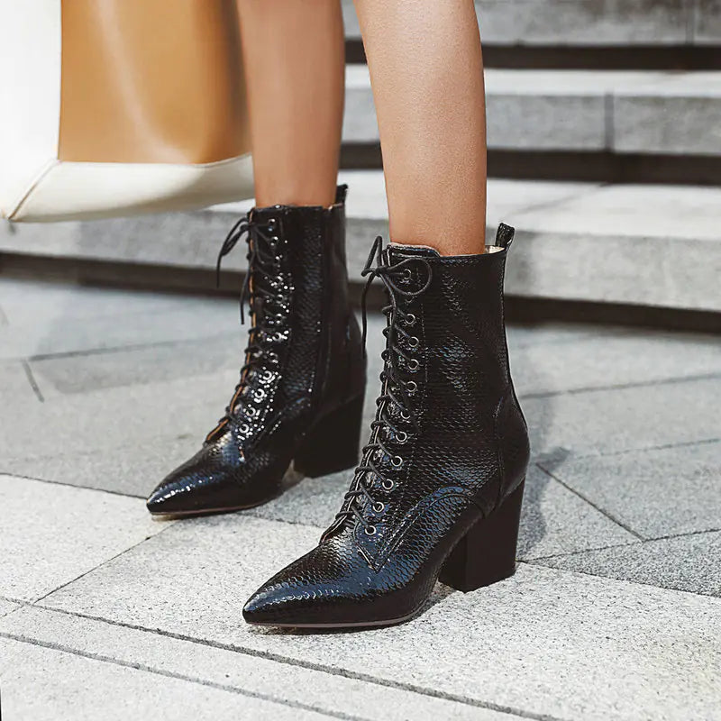 Women's Chunky Heel Lace-Up Martin Boots (Snake Print)