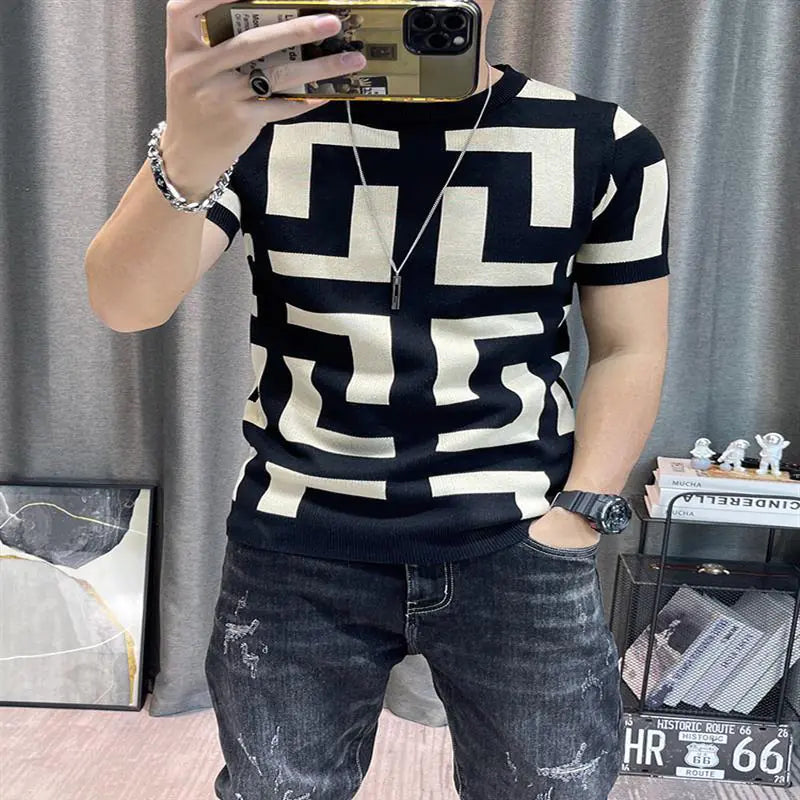 Men's Knitted Short Sleeve T-Shirt - Slim Fit Sweater