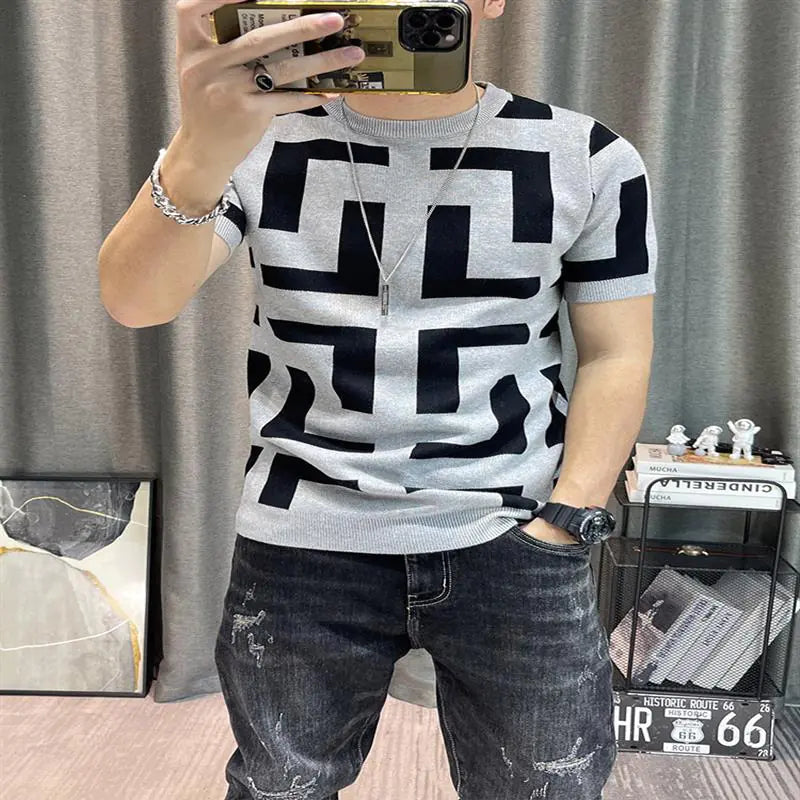 Men's Knitted Short Sleeve T-Shirt - Slim Fit Sweater