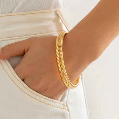 Women's Metal Double Ring Spiral Bracelet