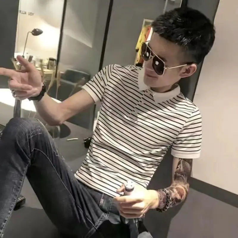 Men's Slim Fit Black Polo Shirt - Trendy Design